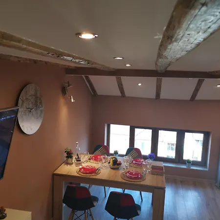 D1 Loft-top Center With Free Parking דירה