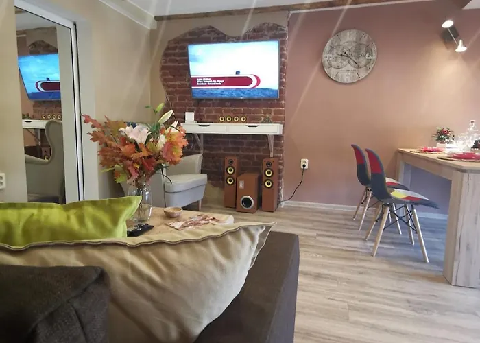 D1 Loft-top Center With Free Parking *