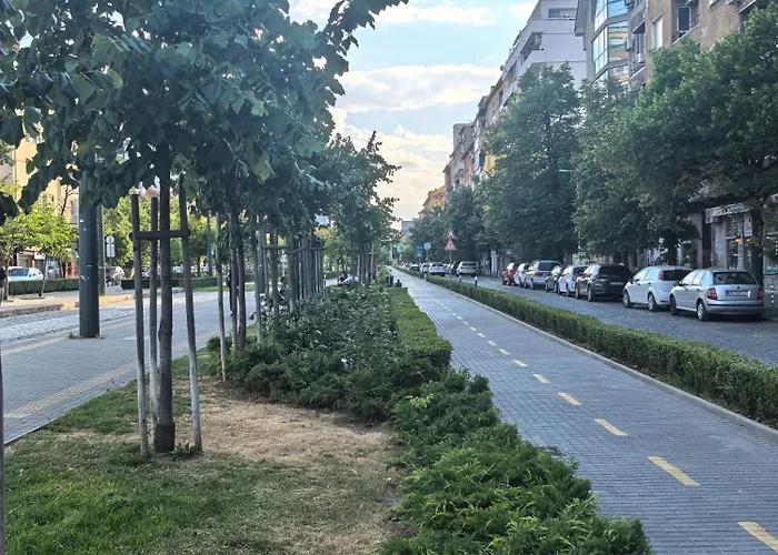 D1 Loft-top Center With Free Parking